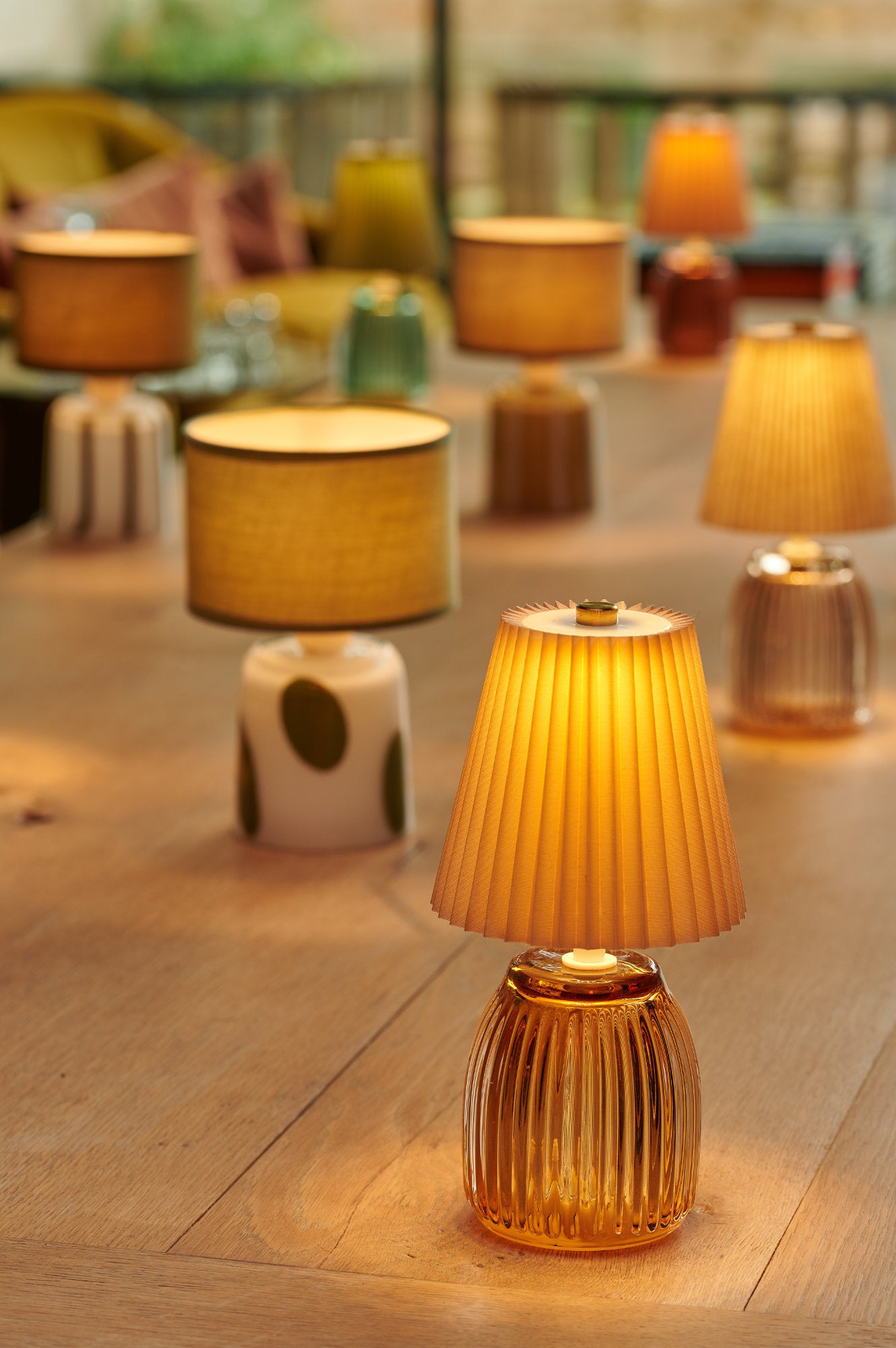 Luma Amber Lamp