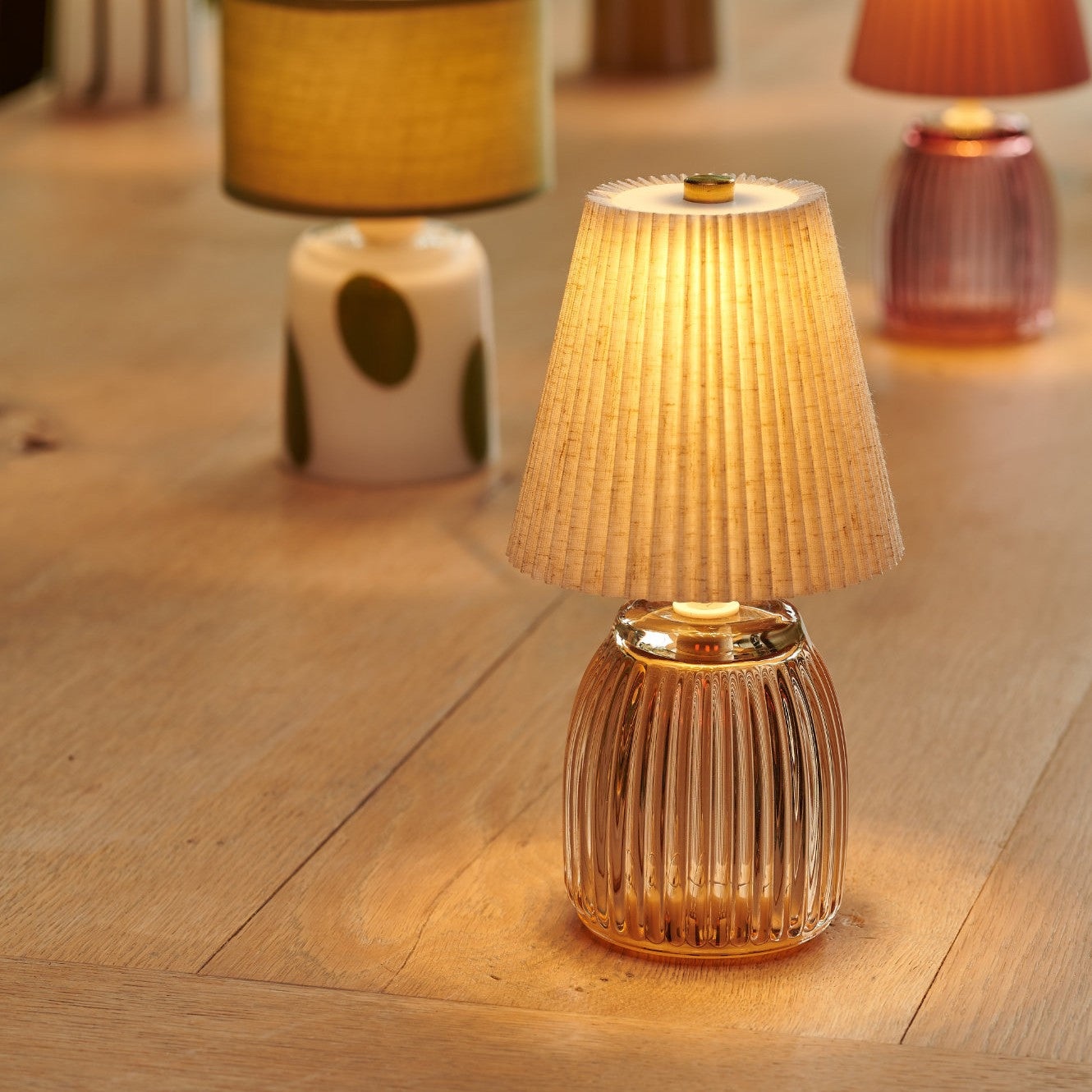 Luma Beige Lamp