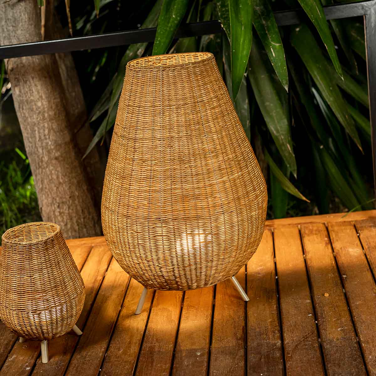 Saona Floor Lamp