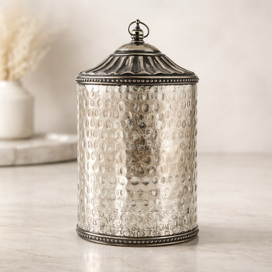 Pale Gold Lantern