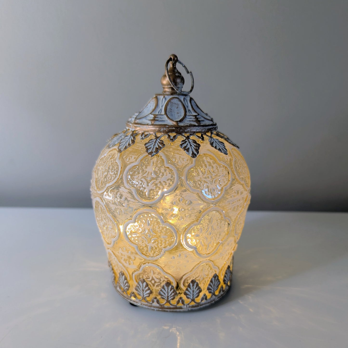 Creamy Gold Casablanca