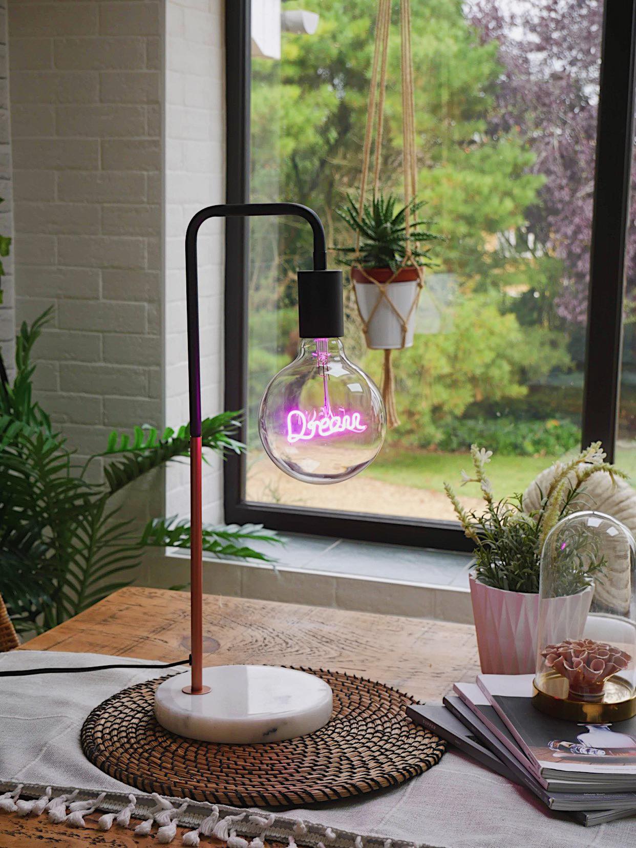 Neon Dream Lamp