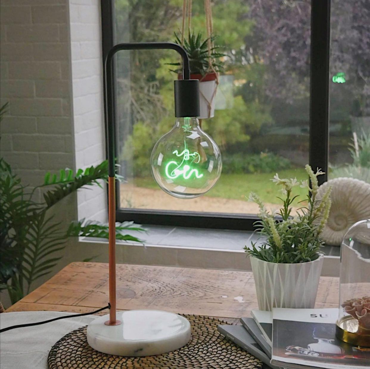 Neon Bulbs