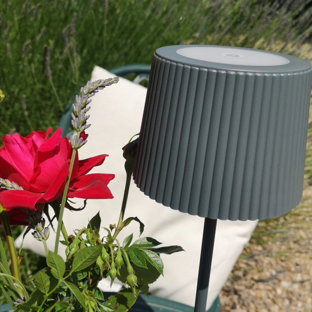 Alfresco Luxe Table Lamp