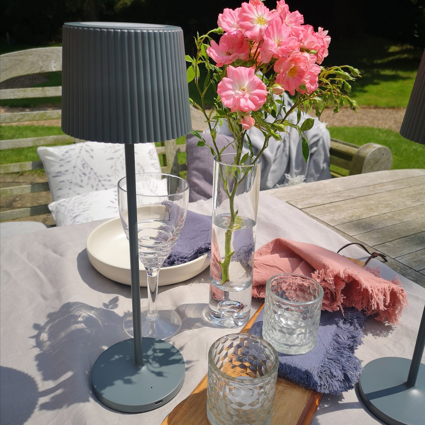 Alfresco Luxe Table Lamp